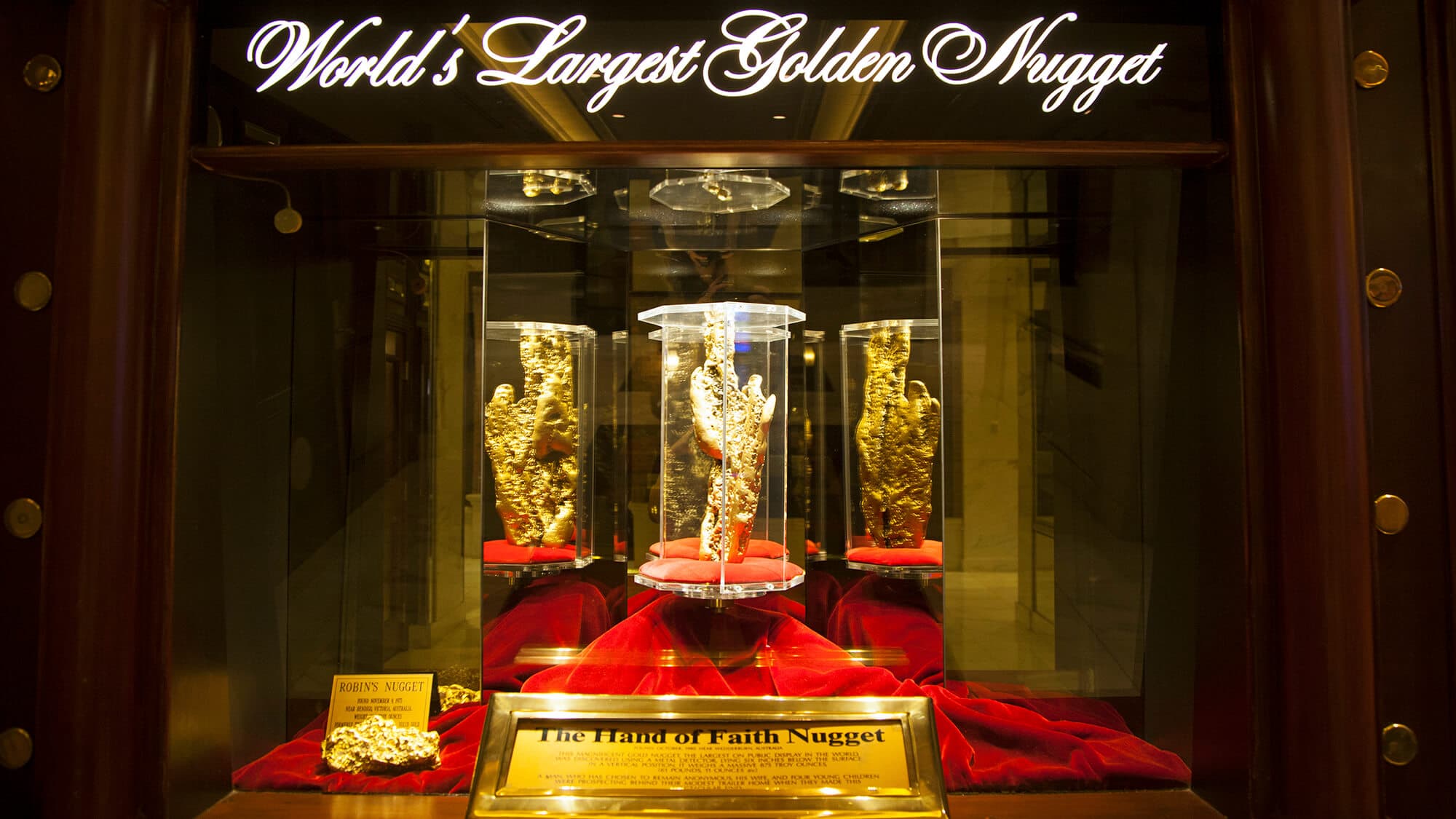 Golden Nugget Las Vegas Hotel & Casino 5