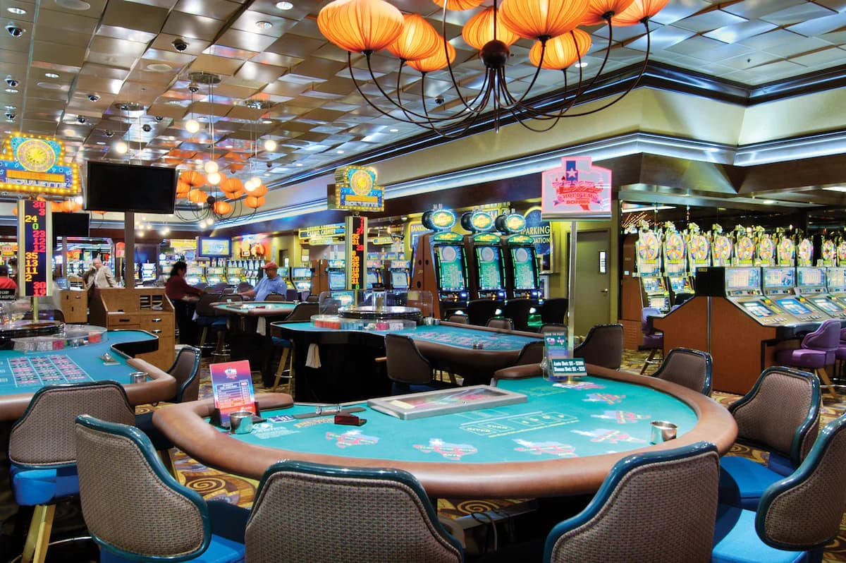 Fremont Hotel & Casino 4