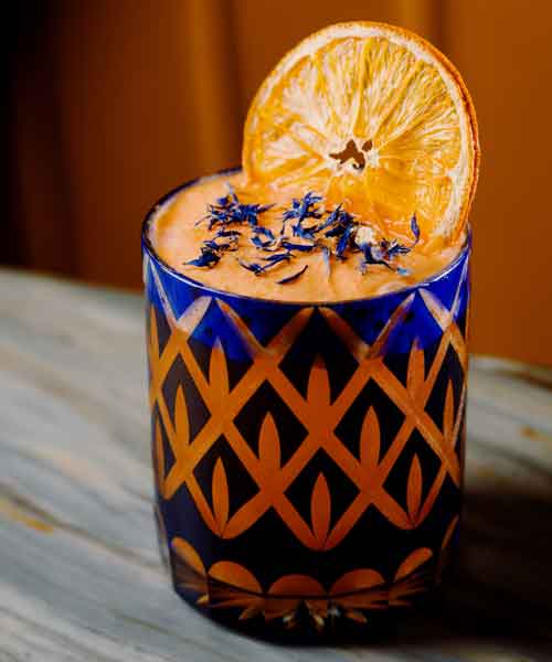 Bel-Aire Lounge 7