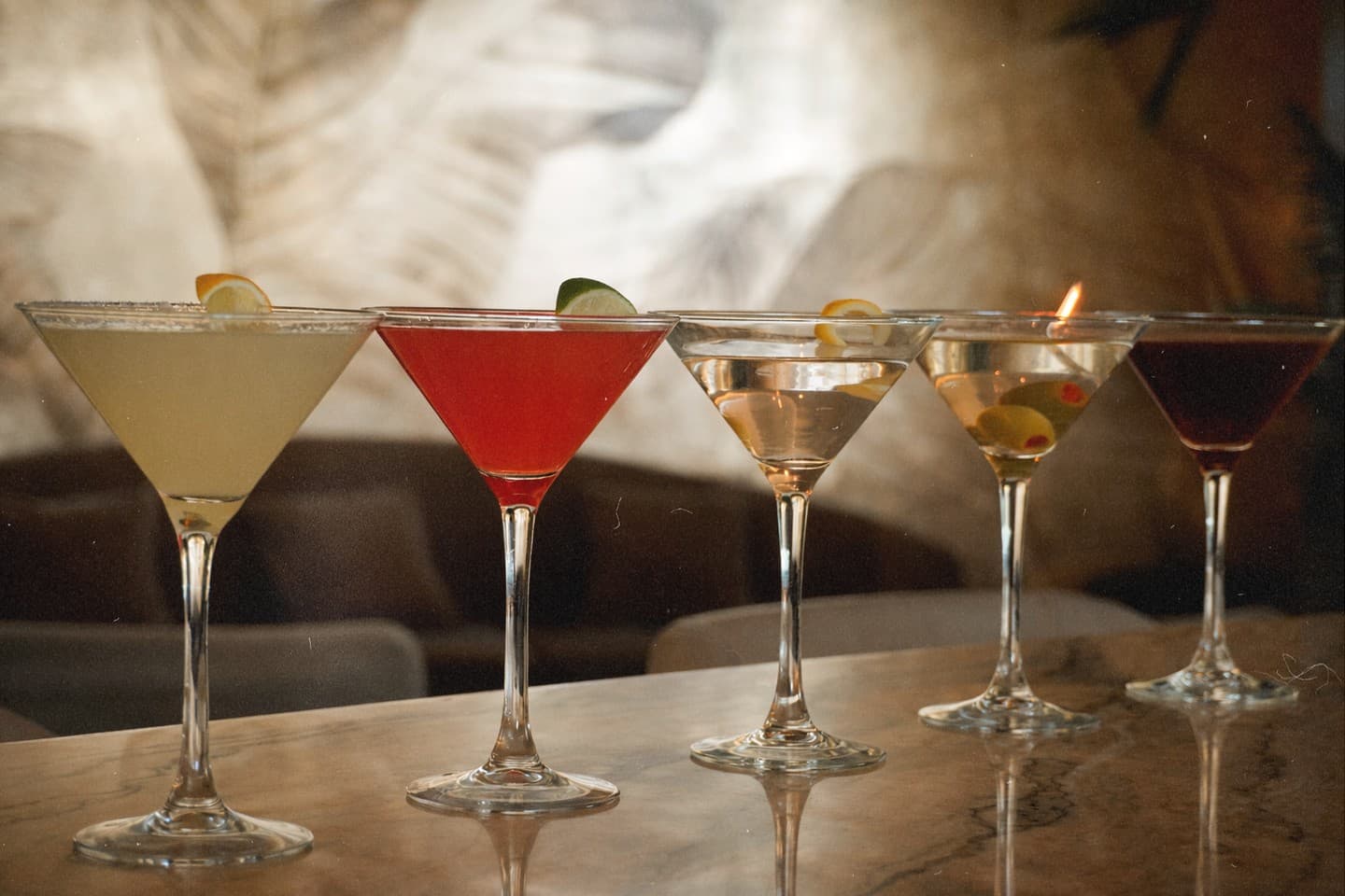 Bel-Aire Lounge 3