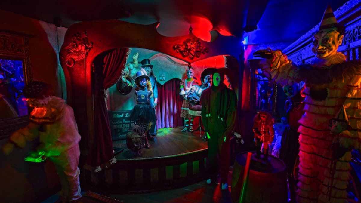Zak Bagans' The Haunted Museum 4