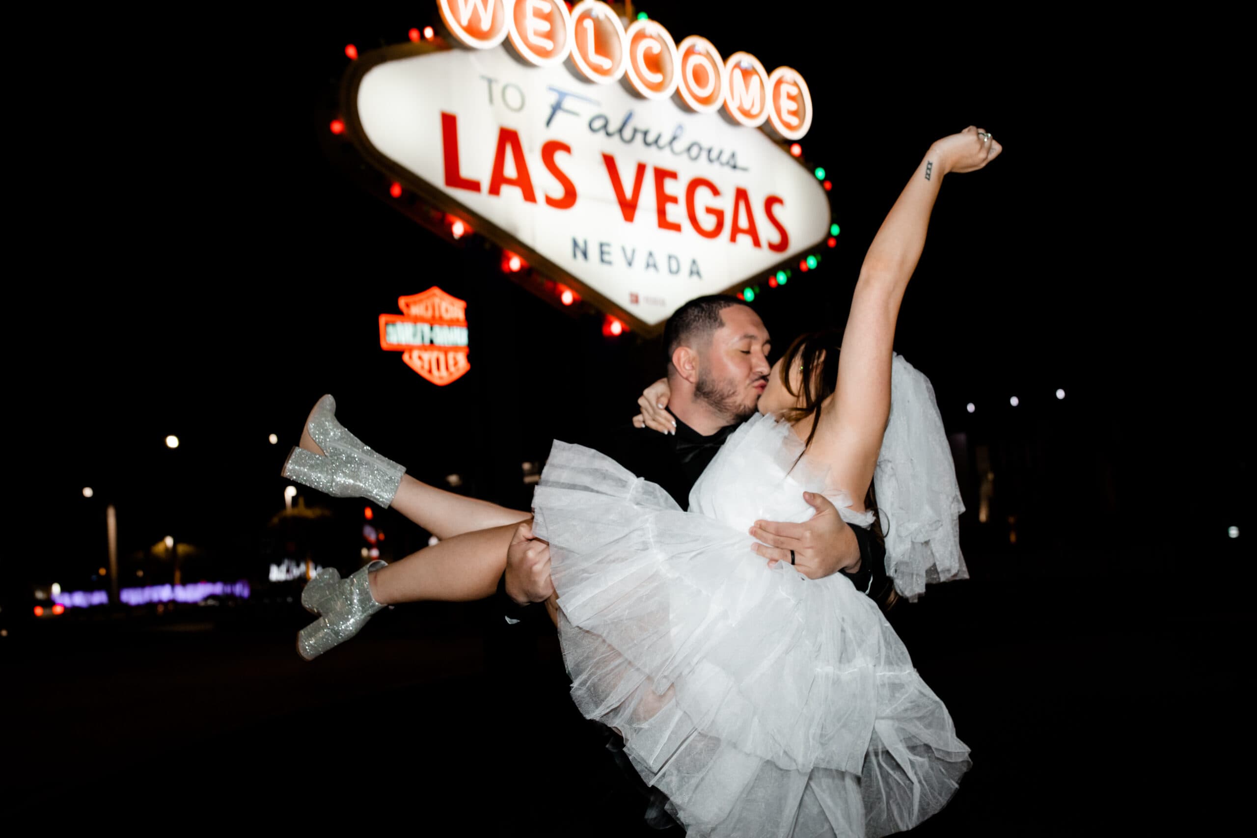 Welcome to Fabulous Las Vegas Sign 6