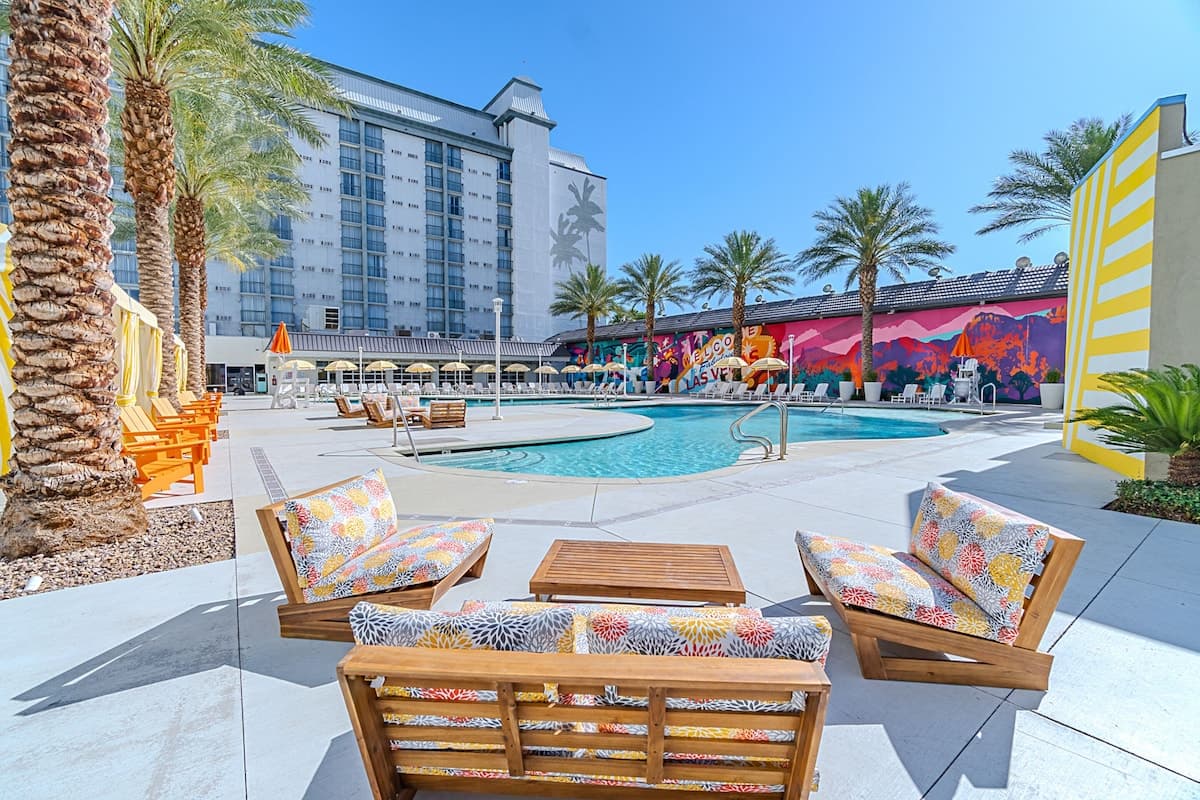 OYO Hotel and Casino Las Vegas 16
