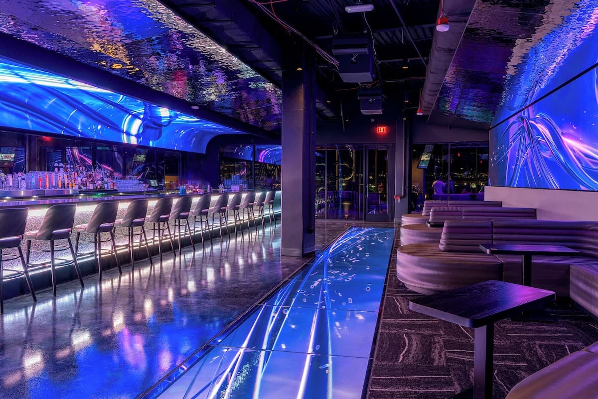 The STRAT Hotel, Casino & Tower 21