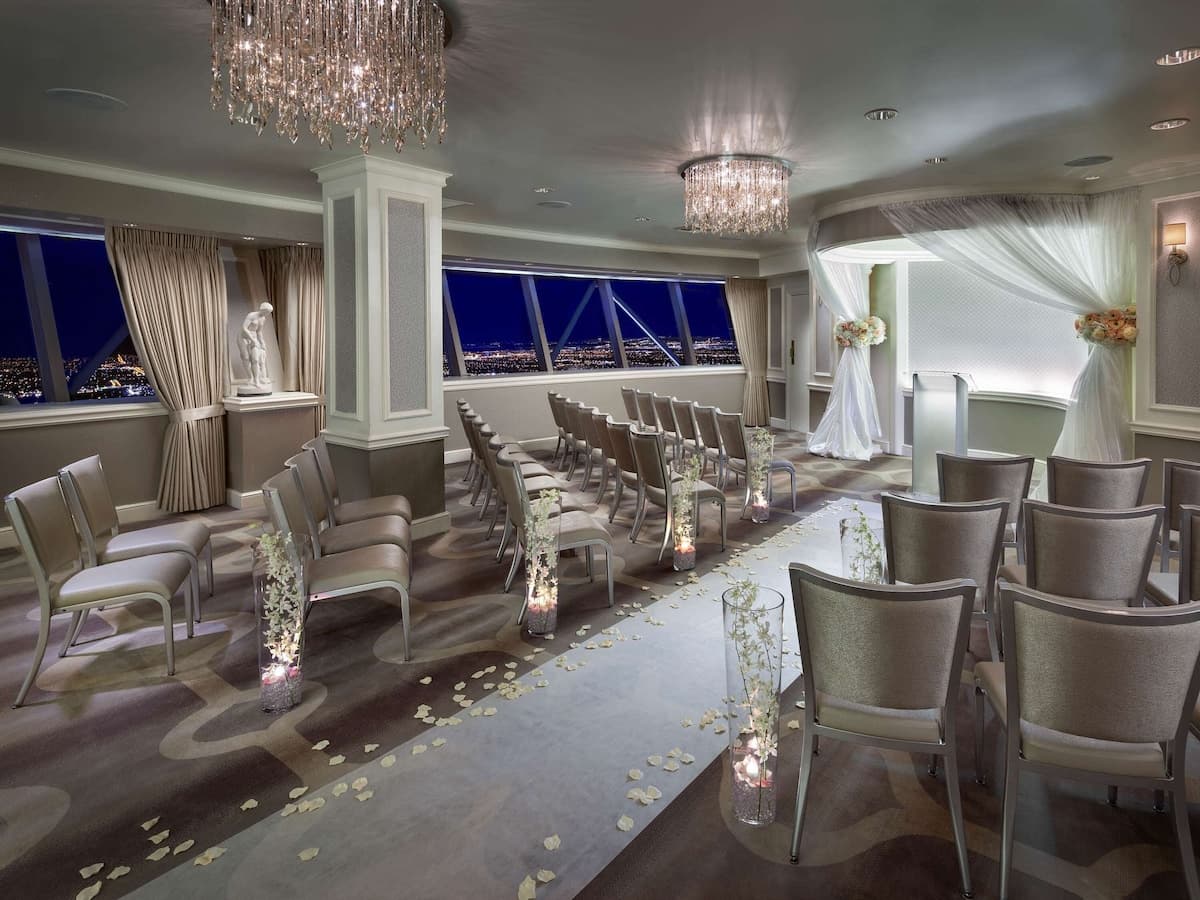 The STRAT Hotel, Casino & Tower 37
