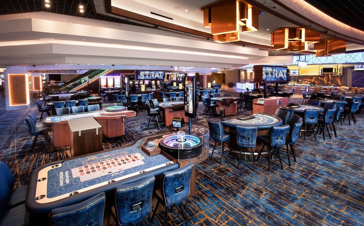The STRAT Hotel, Casino & Tower - 6