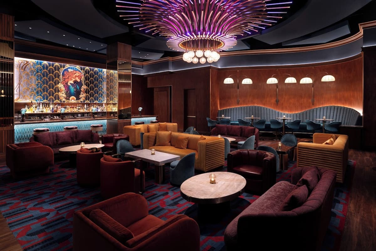 Caesars Palace 41