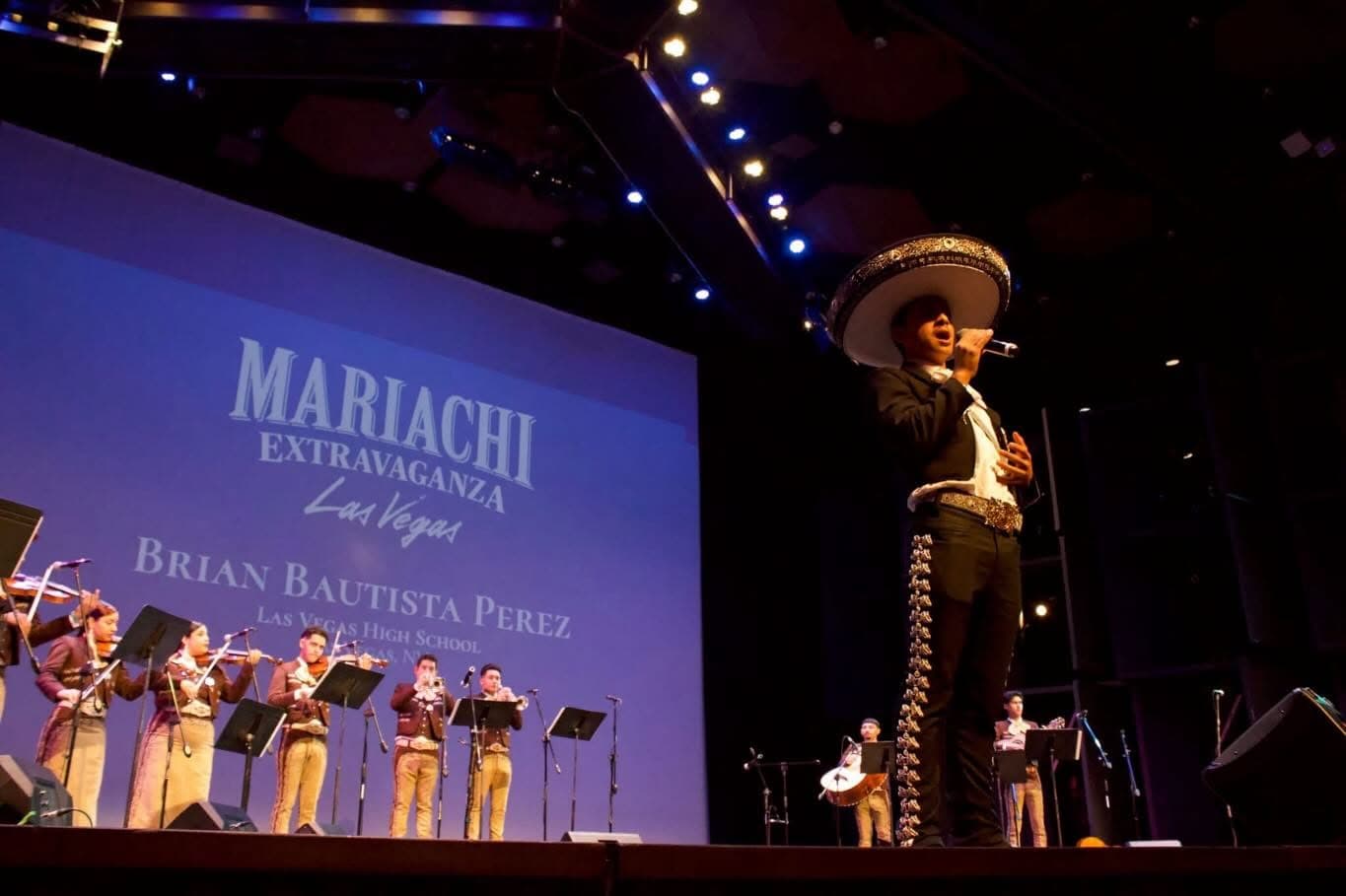 Mariachi Paloma Azteca - 12