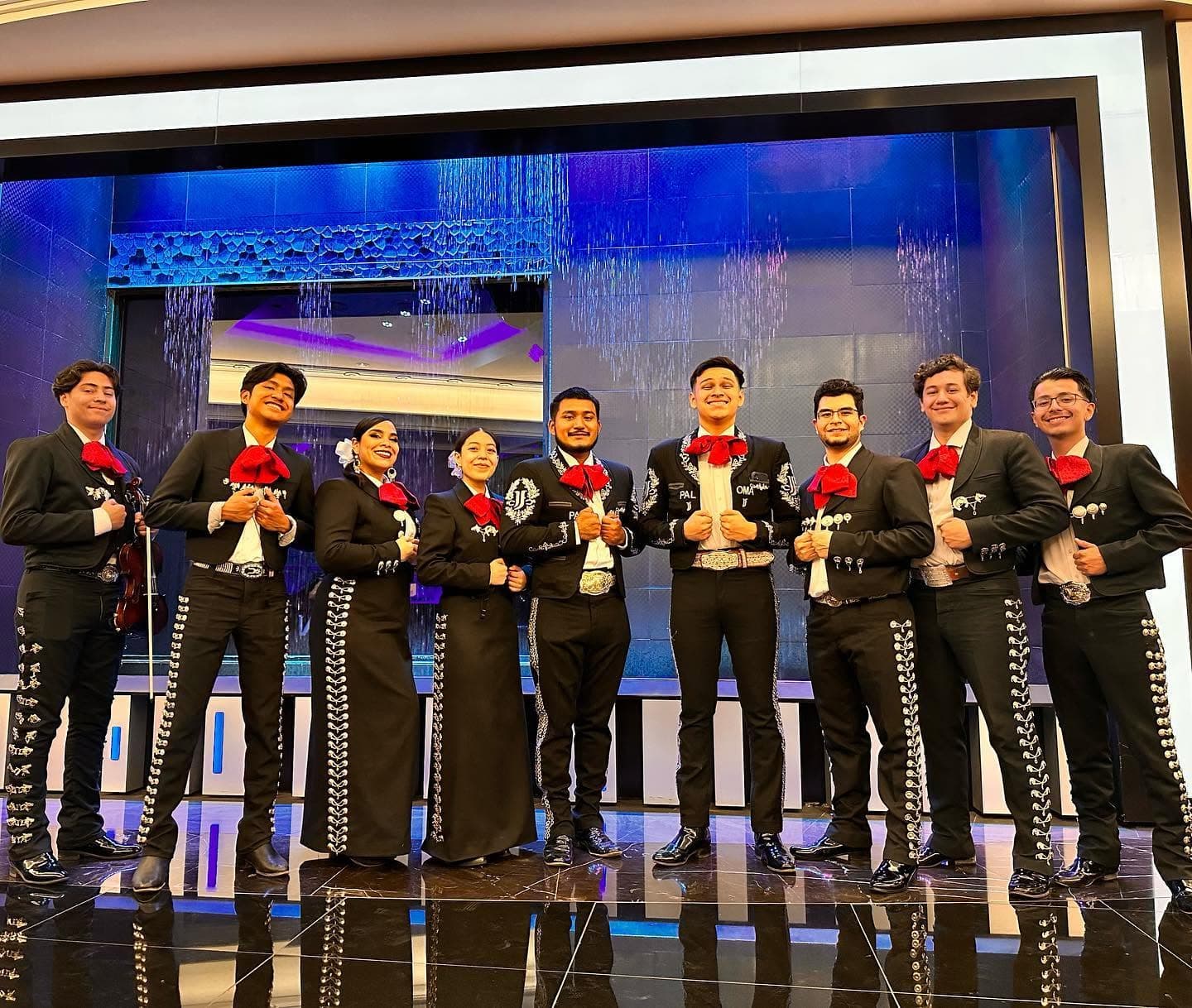Mariachi Paloma Azteca - 4