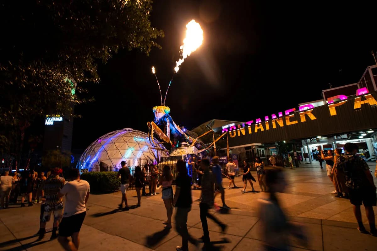 Noche Latina · Downtown Container Park