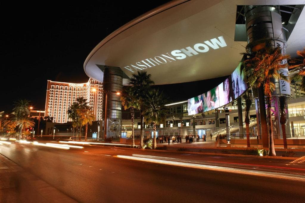 Treasure Island Hotel & Casino 11