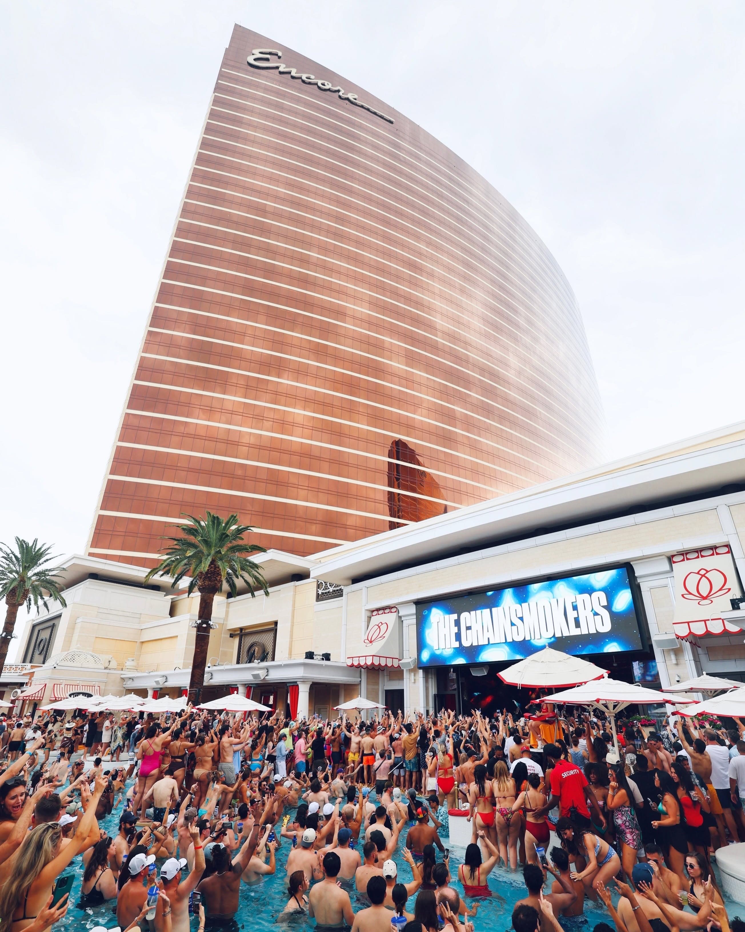 Encore Beach Club 2