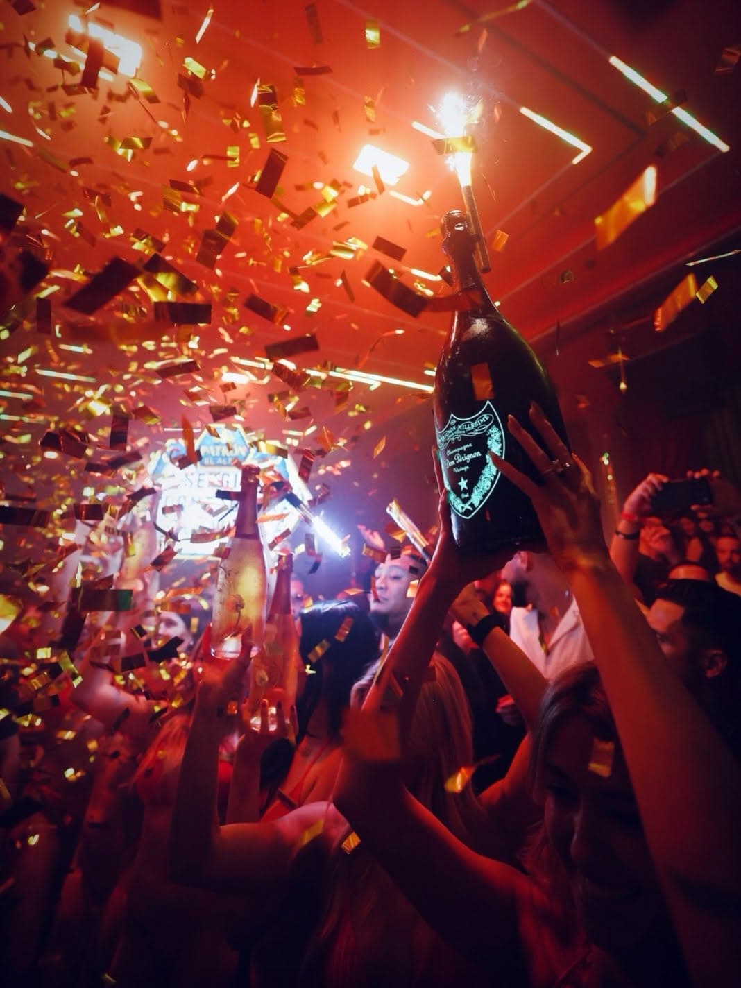 Encore Beach Club - 7