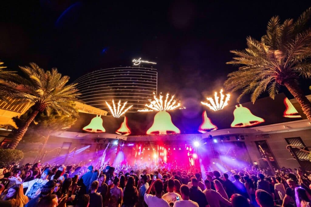 Encore Beach Club 16