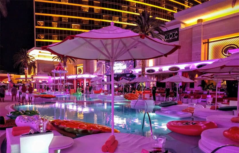 Encore Beach Club 9