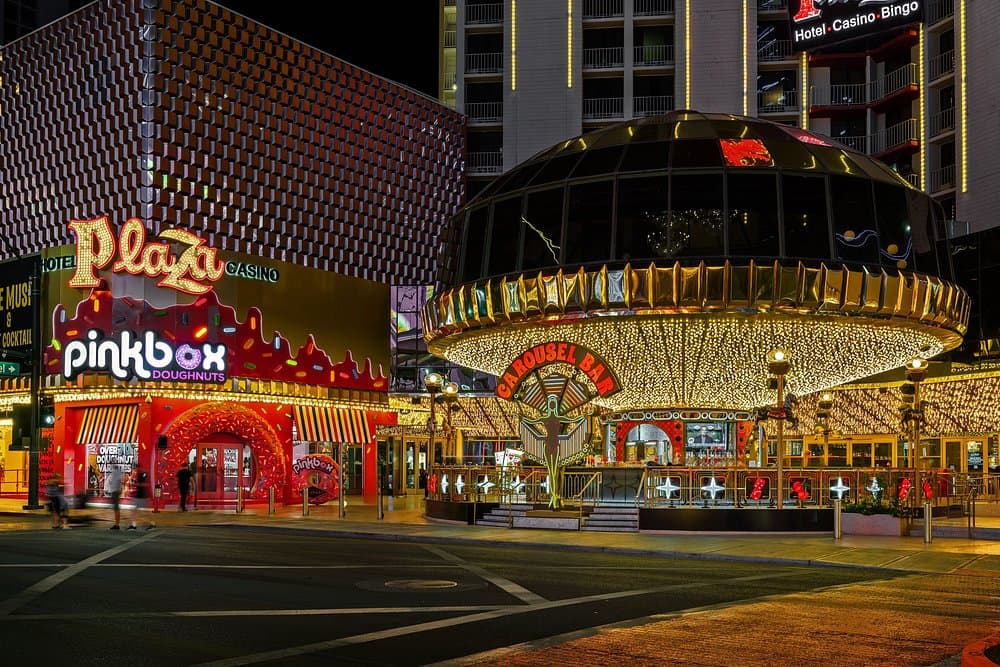 Plaza Hotel & Casino - 1
