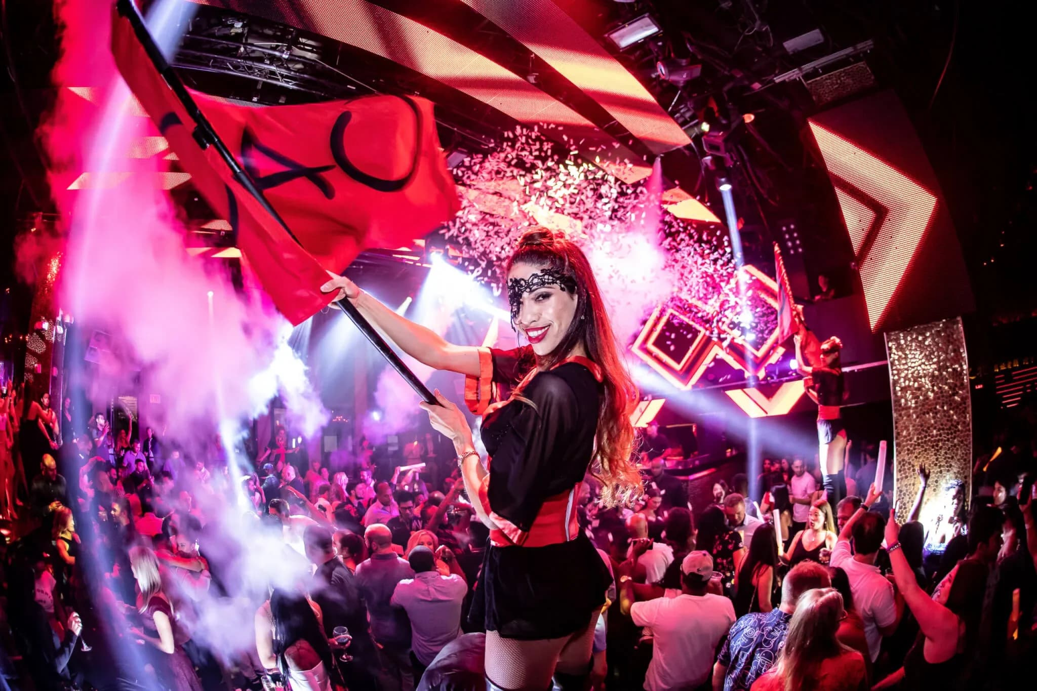 TAO Asian Bistro & Nightclub - 4