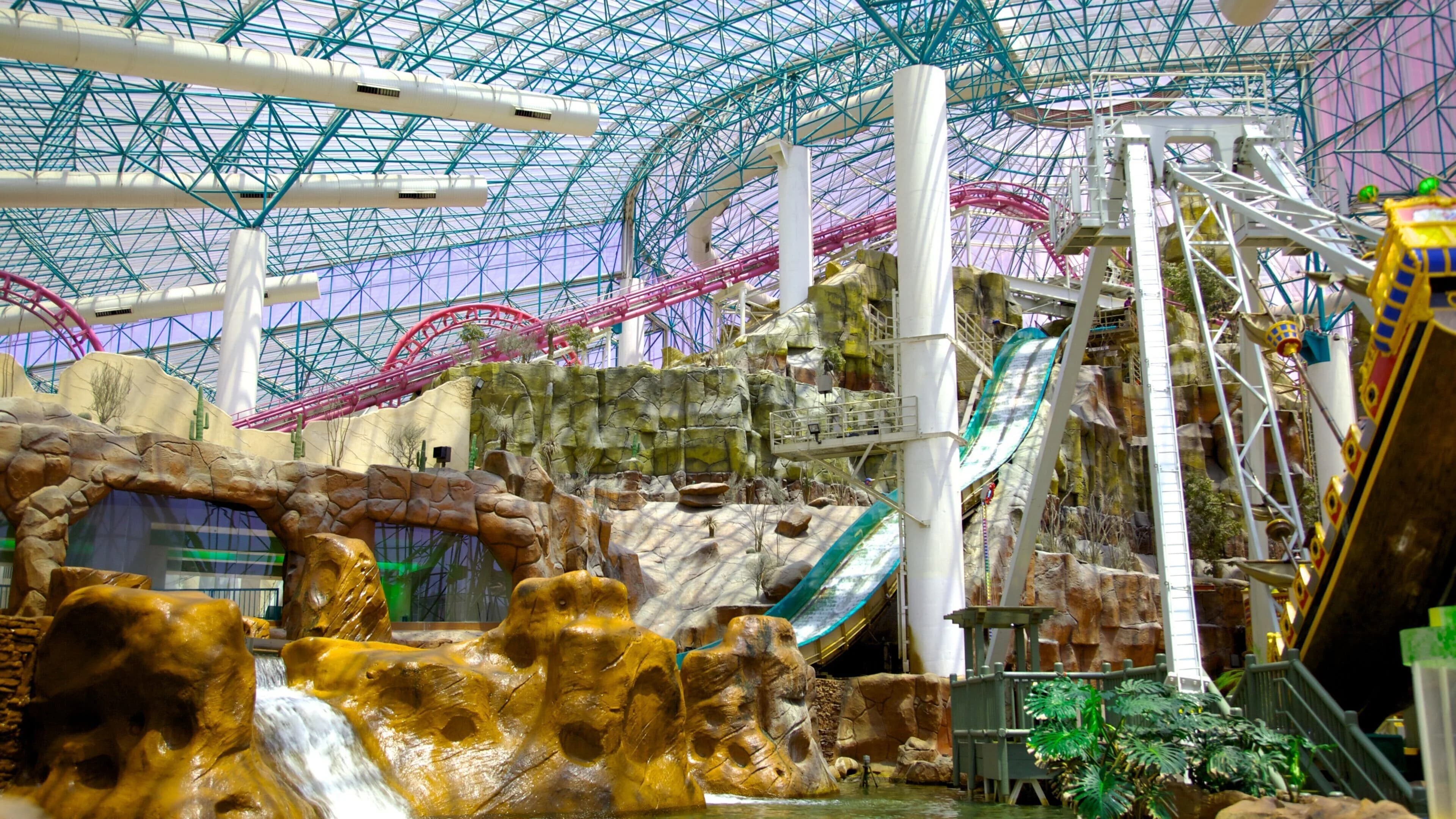 Adventuredome - 4